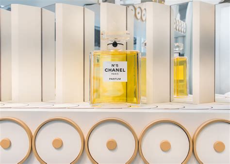 selfridges chanel no 5